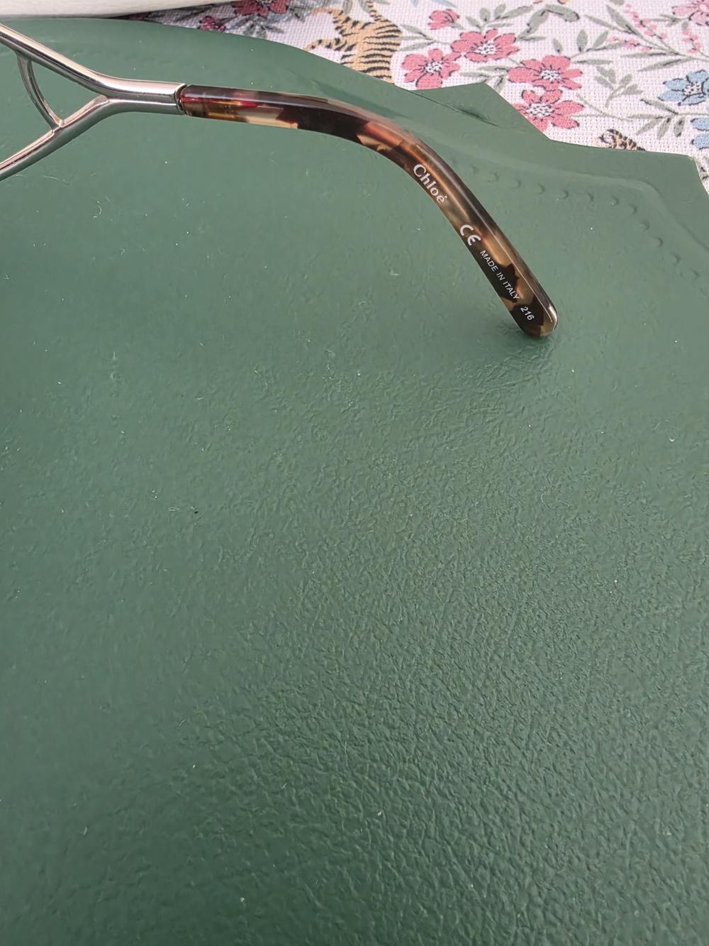 Chloé Round Sunglasses with Brown Gradient Lenses - Picture 6 of 6